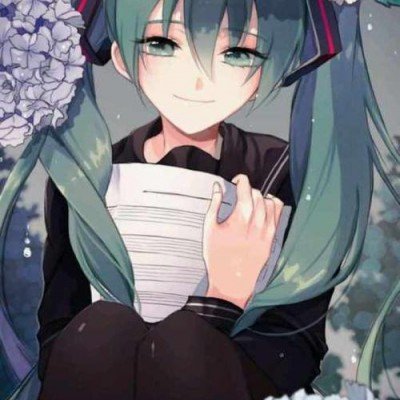 江苏春假小孩带台灯在高铁上写作业